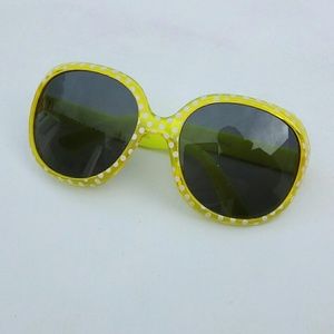 Kids NEW Yellow Polka Dot Sunglasses UV 400